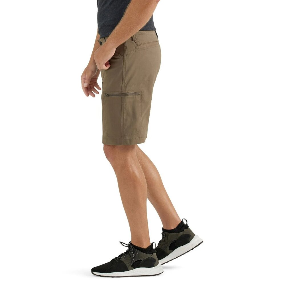 NWT Wrangler Men’s Outdoor Performance Zip Cargo Shorts – Khaki, 10” - Picture 4 of 9